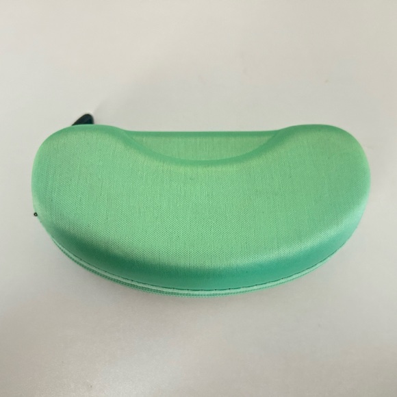 B-Fresh Sunglasses -EUC - Picture 3 of 5